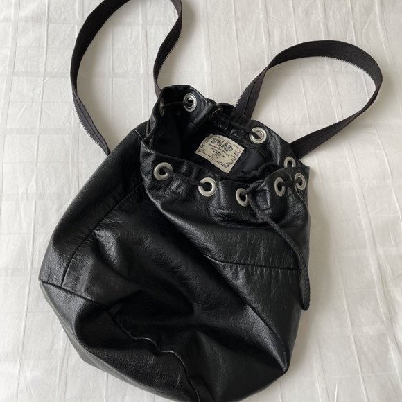 Vintage Reworked Bucket Bag Backpack - Picture 3 of 6